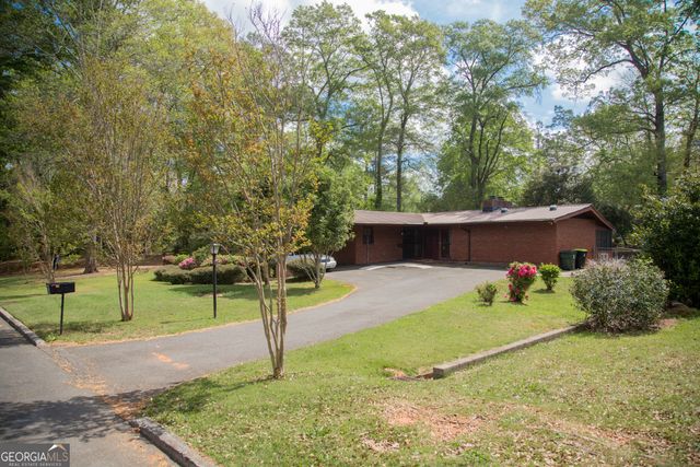 703 Greenwood Road, Thomaston, GA 30286