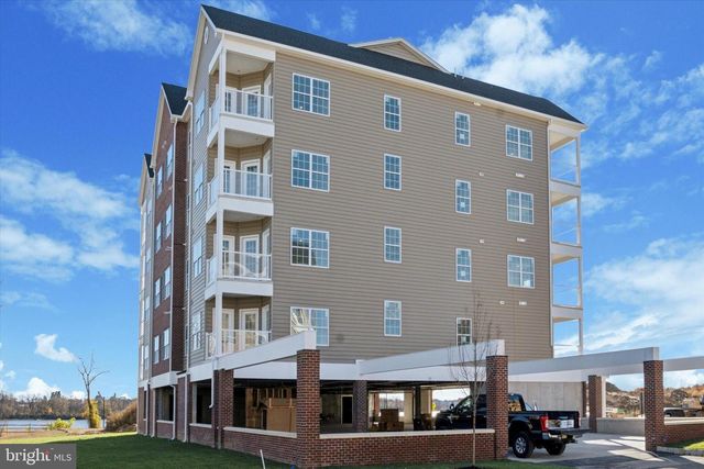 16122 RIVER VIEW CT, Bristol, PA 19007