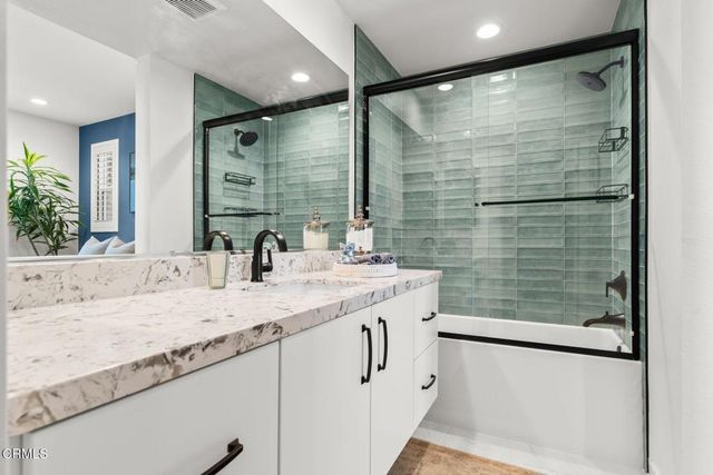 1095 Canal Street, Oxnard, CA 93035