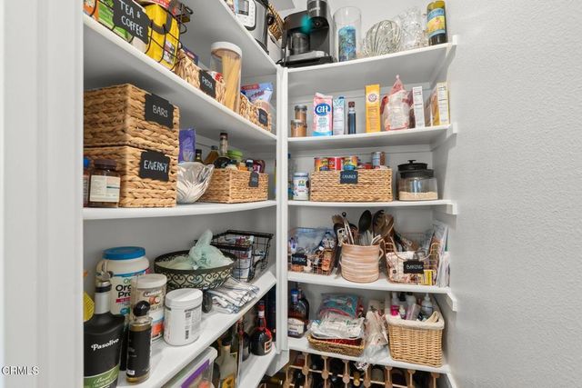 1095 Canal Street, Oxnard, CA 93035