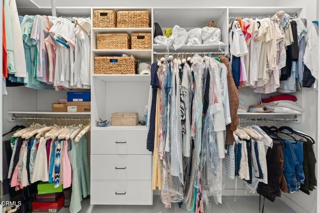 1095 Canal Street, Oxnard, CA 93035