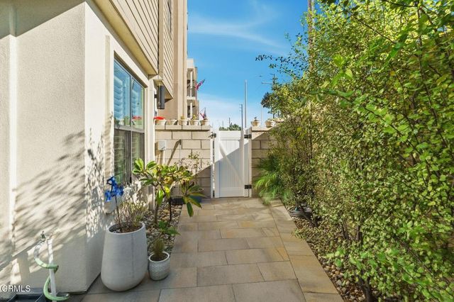 1095 Canal Street, Oxnard, CA 93035