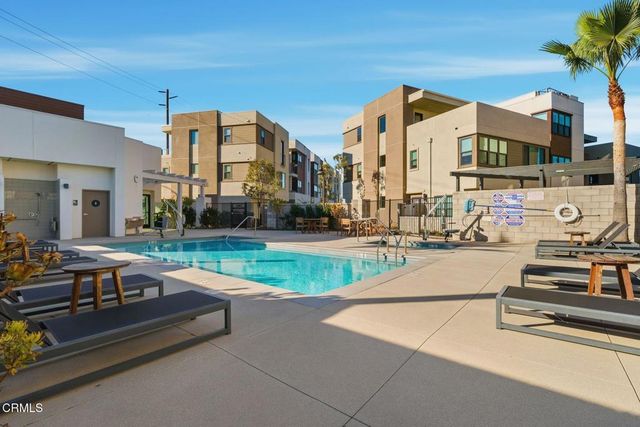 1095 Canal Street, Oxnard, CA 93035