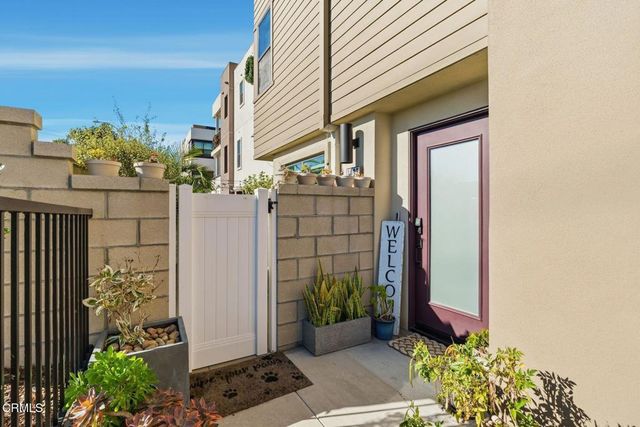 1095 Canal Street, Oxnard, CA 93035