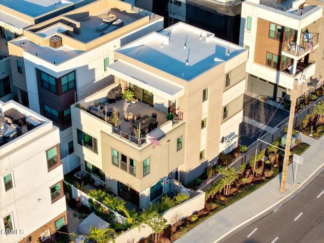 1095 Canal Street, Oxnard, CA 93035