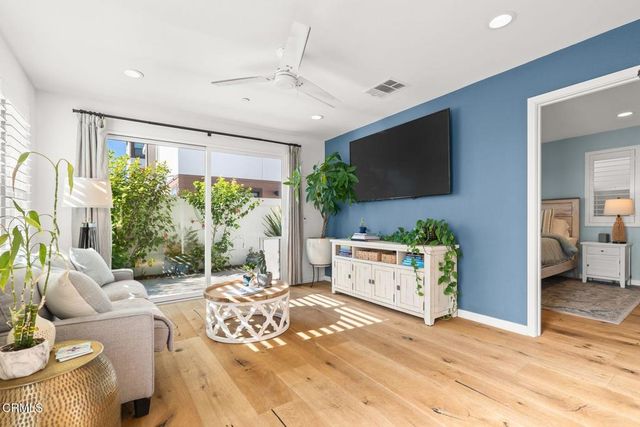 1095 Canal Street, Oxnard, CA 93035