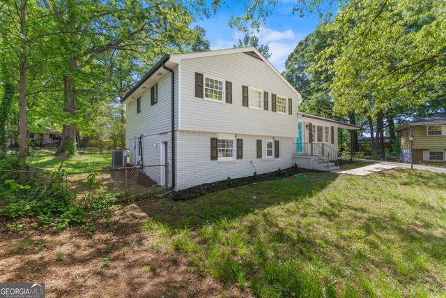 1593 Jolly Green Court, Conley, GA 30288