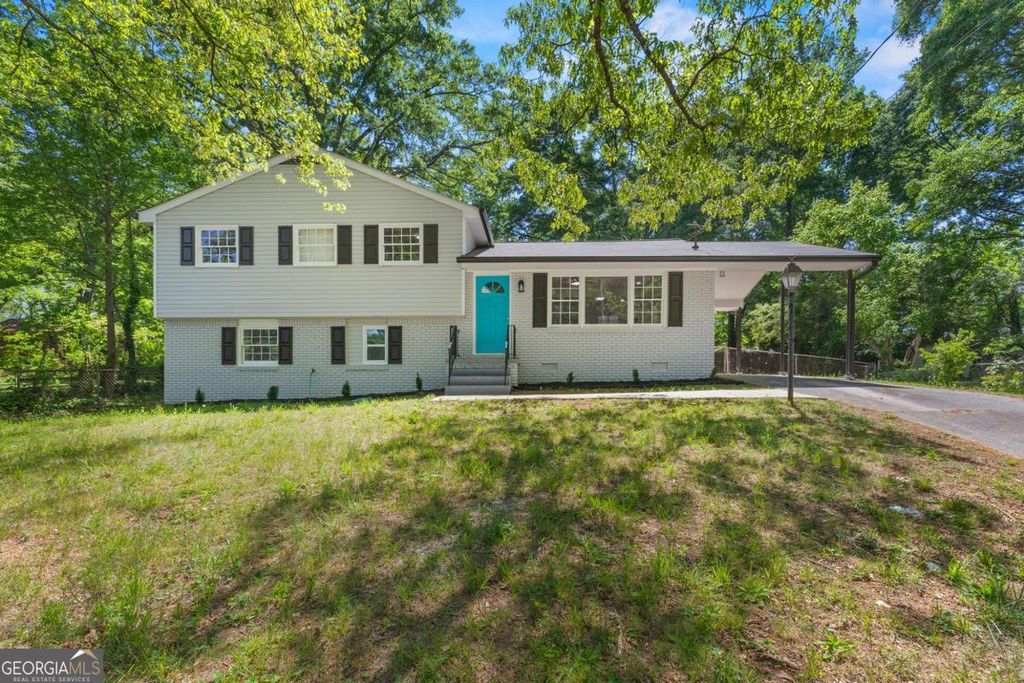 1593 Jolly Green Court, Conley, GA 30288