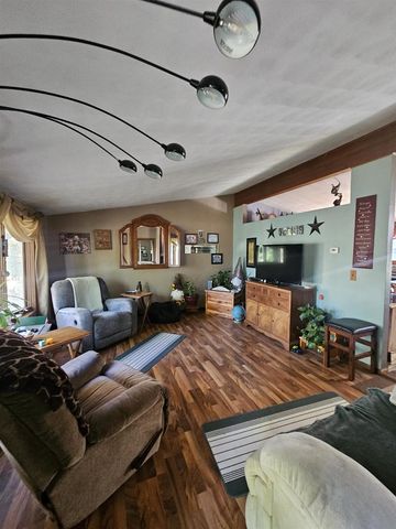 400 Hill Drive, Boscobel, WI 53805