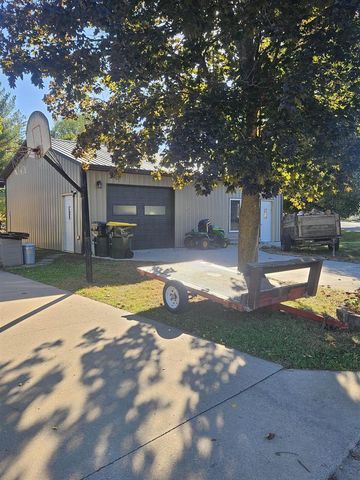 400 Hill Drive, Boscobel, WI 53805