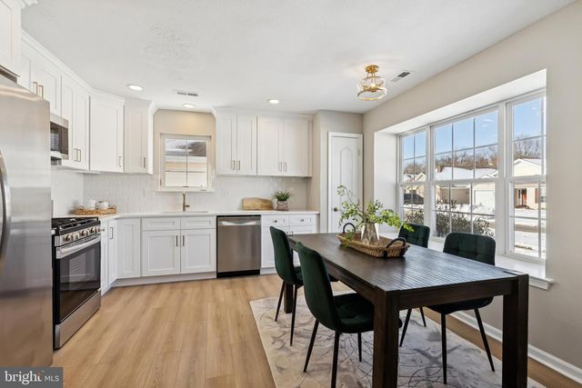 138 BLUE HERON DR, West Deptford, NJ 08086