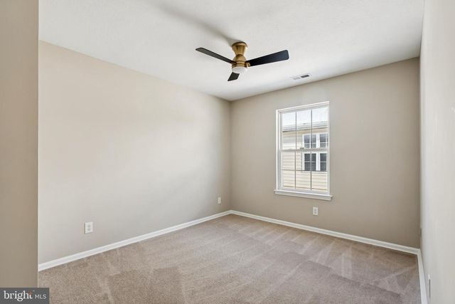 138 BLUE HERON DR, West Deptford, NJ 08086