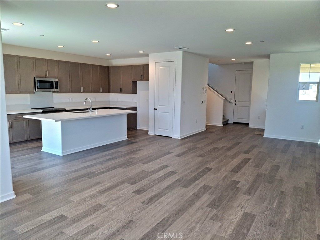 31309 Sutherland Pass, Winchester, CA 92596 — photo 4