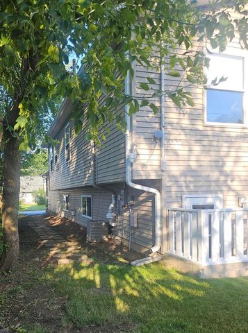 33616 N Evergreen Drive, Grayslake, IL 60030