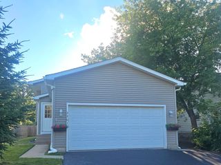 33616 N Evergreen Drive, Grayslake, IL 60030