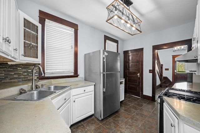 1179 26TH Street A, Moline, IL 61265
