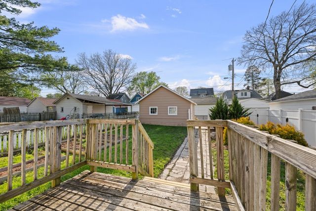 1179 26TH Street A, Moline, IL 61265