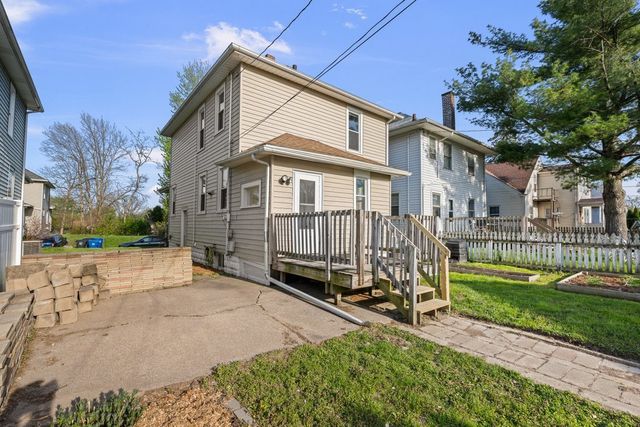 1179 26TH Street A, Moline, IL 61265