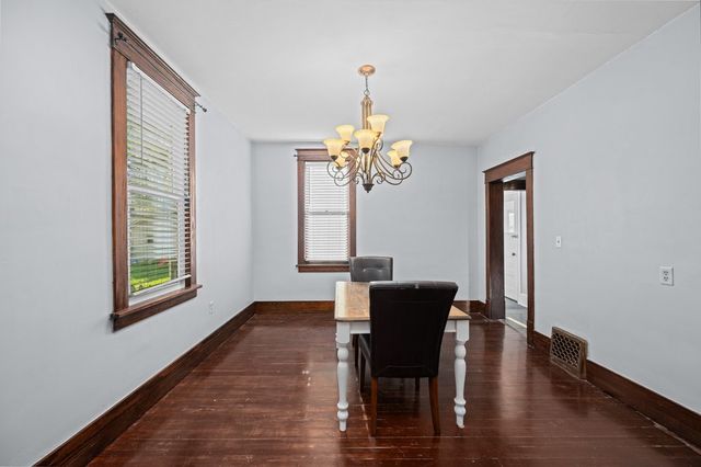 1179 26TH Street A, Moline, IL 61265
