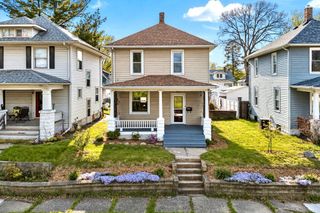 1179 26TH Street A, Moline, IL 61265