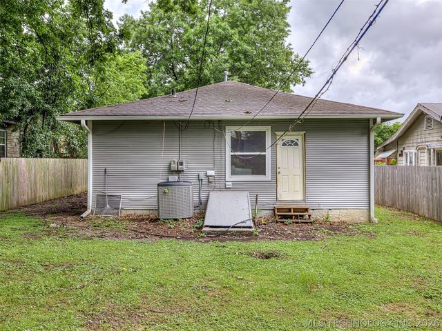 1233 N Cheyenne Avenue, Tulsa, OK 74106