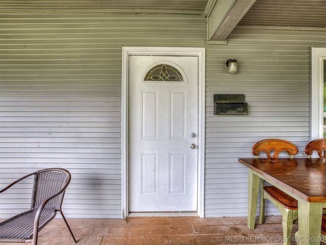 1233 N Cheyenne Avenue, Tulsa, OK 74106