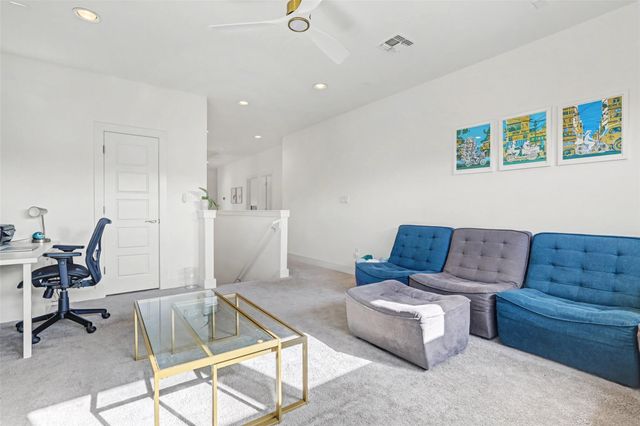 407 Forza Viola WAY, Austin, TX 78738