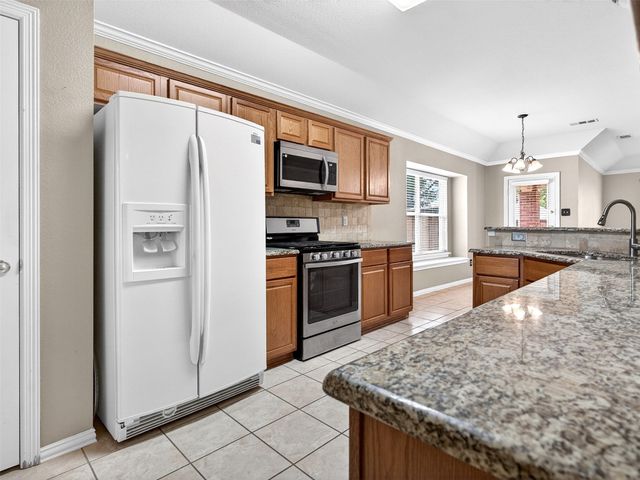 312 Cave River Court, Murphy, TX 75094