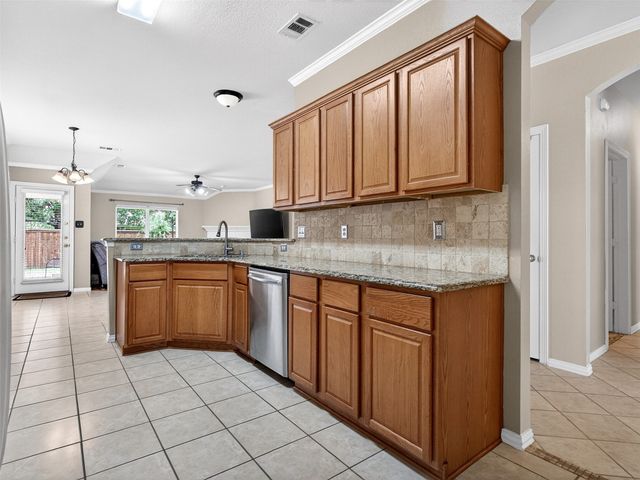 312 Cave River Court, Murphy, TX 75094
