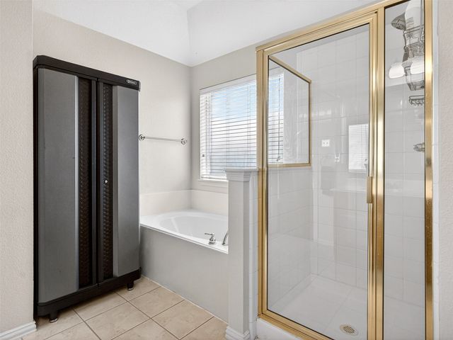 312 Cave River Court, Murphy, TX 75094