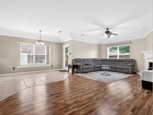 312 Cave River Court, Murphy, TX 75094