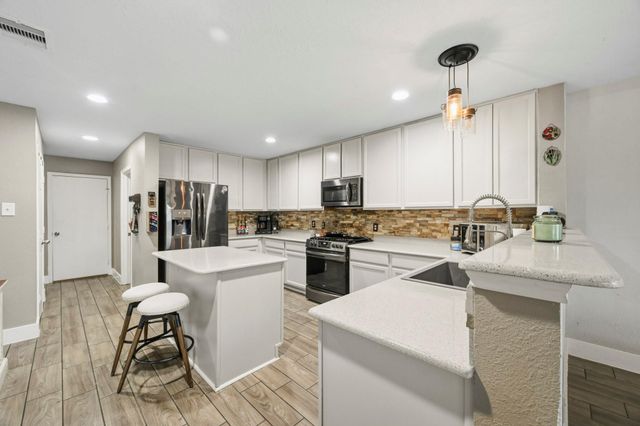 14935 Solvista Creek Lane, Cypress, TX 77429