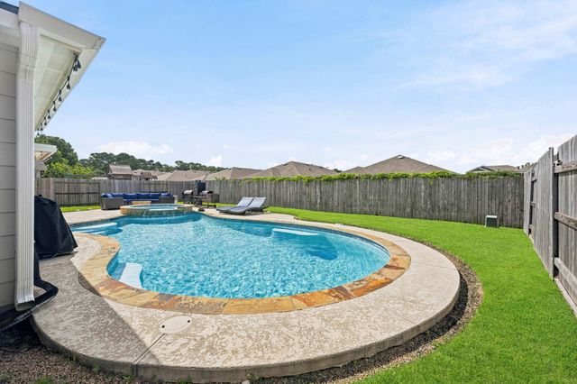 14935 Solvista Creek Lane, Cypress, TX 77429