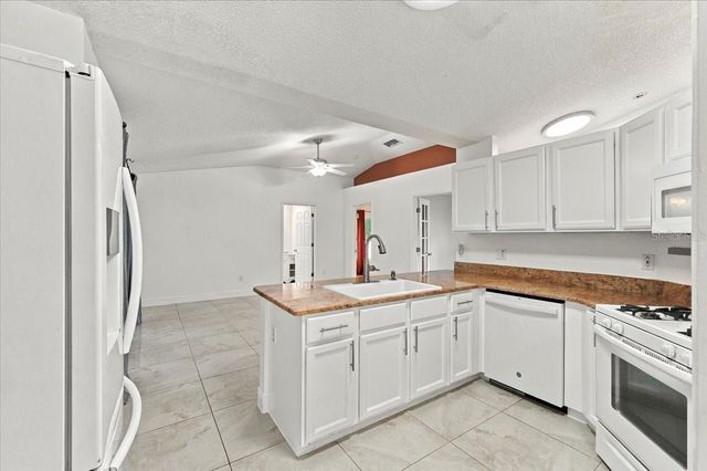5156 HEATHERSTONE COURT, Kissimmee, FL 34758