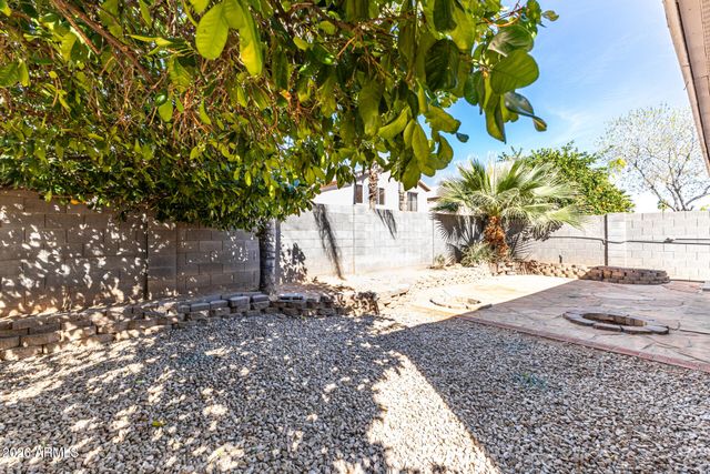 7522 E LOBO Avenue, Mesa, AZ 85209