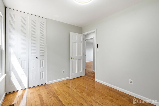 3 Karnell Court, Edison, NJ 08820