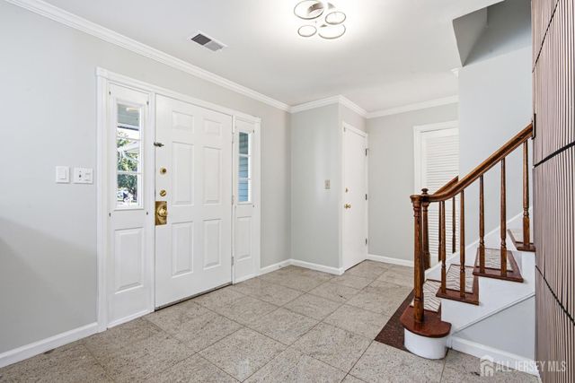 3 Karnell Court, Edison, NJ 08820