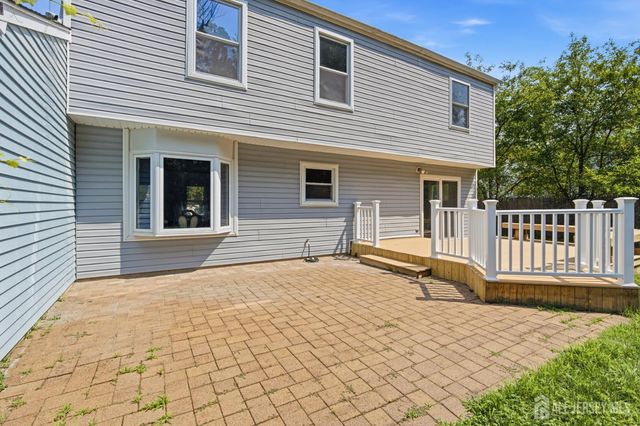 3 Karnell Court, Edison, NJ 08820