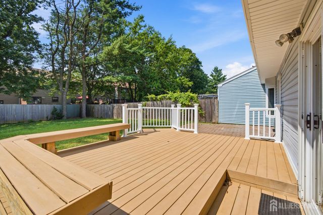 3 Karnell Court, Edison, NJ 08820