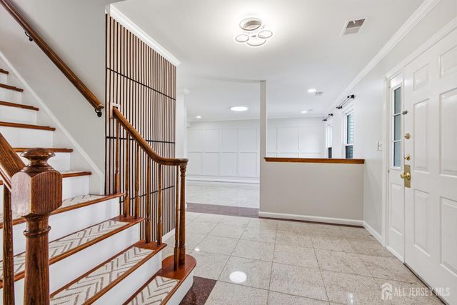 3 Karnell Court, Edison, NJ 08820