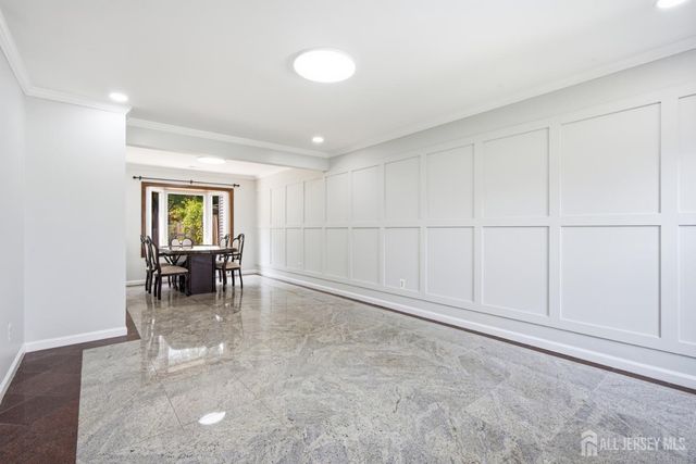 3 Karnell Court, Edison, NJ 08820