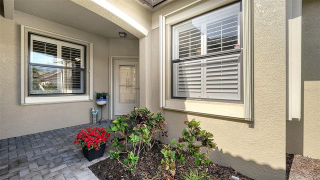 11121 CAMPAZZO DRIVE, Venice, FL 34292