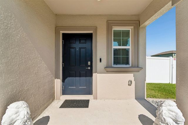 6450 BACK FORTY LOOP, Zephyrhills, FL 33541