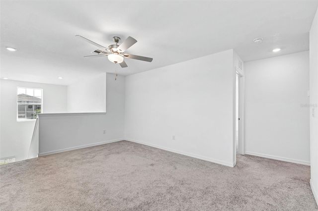 6450 BACK FORTY LOOP, Zephyrhills, FL 33541