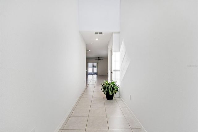 6450 BACK FORTY LOOP, Zephyrhills, FL 33541