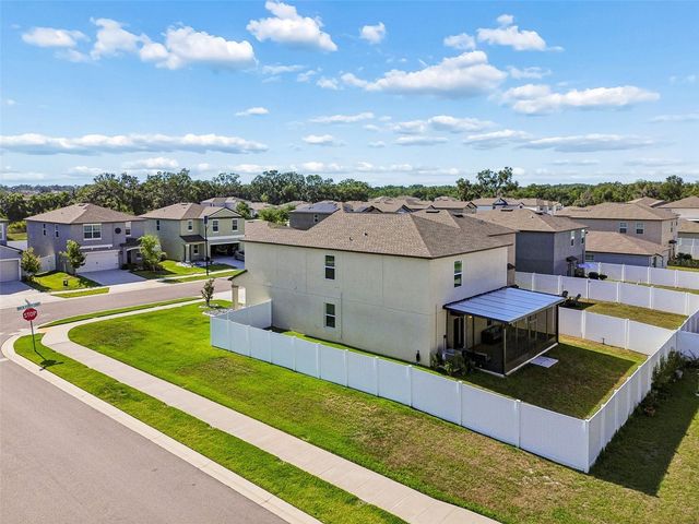6450 BACK FORTY LOOP, Zephyrhills, FL 33541