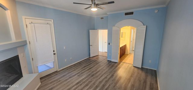 10706 N Hewitt Place, Oro Valley, AZ 85737