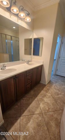 10706 N Hewitt Place, Oro Valley, AZ 85737