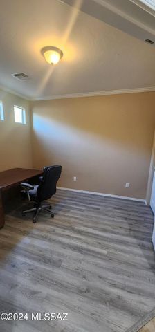 10706 N Hewitt Place, Oro Valley, AZ 85737