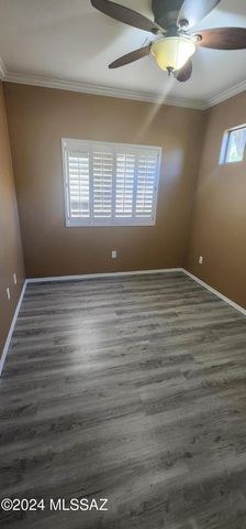 10706 N Hewitt Place, Oro Valley, AZ 85737